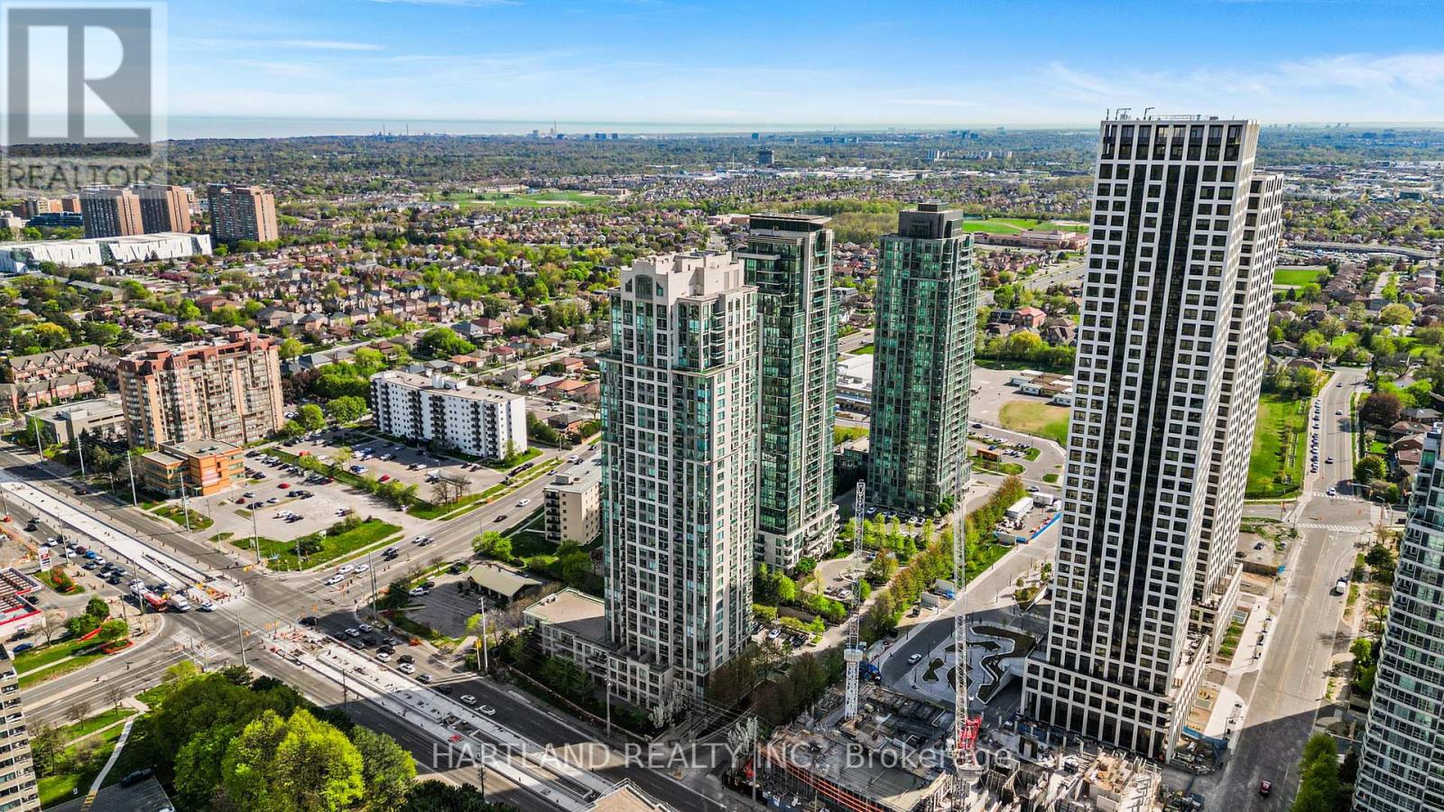 2701 - 3504 Hurontario Street, Mississauga, Ontario  L5B 0B9 - Photo 1 - W12146925