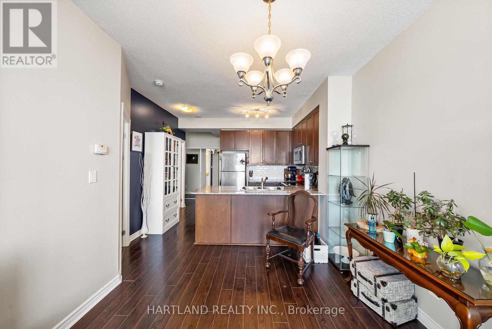 2701 - 3504 Hurontario Street, Mississauga, Ontario  L5B 0B9 - Photo 16 - W12146925