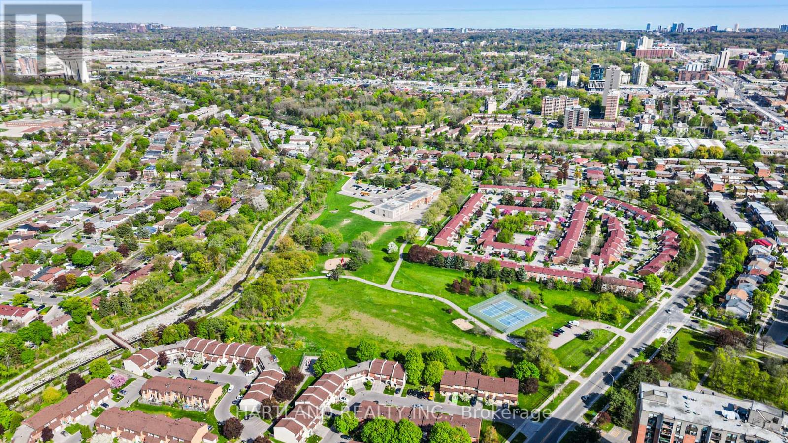 2701 - 3504 Hurontario Street, Mississauga, Ontario  L5B 0B9 - Photo 34 - W12146925