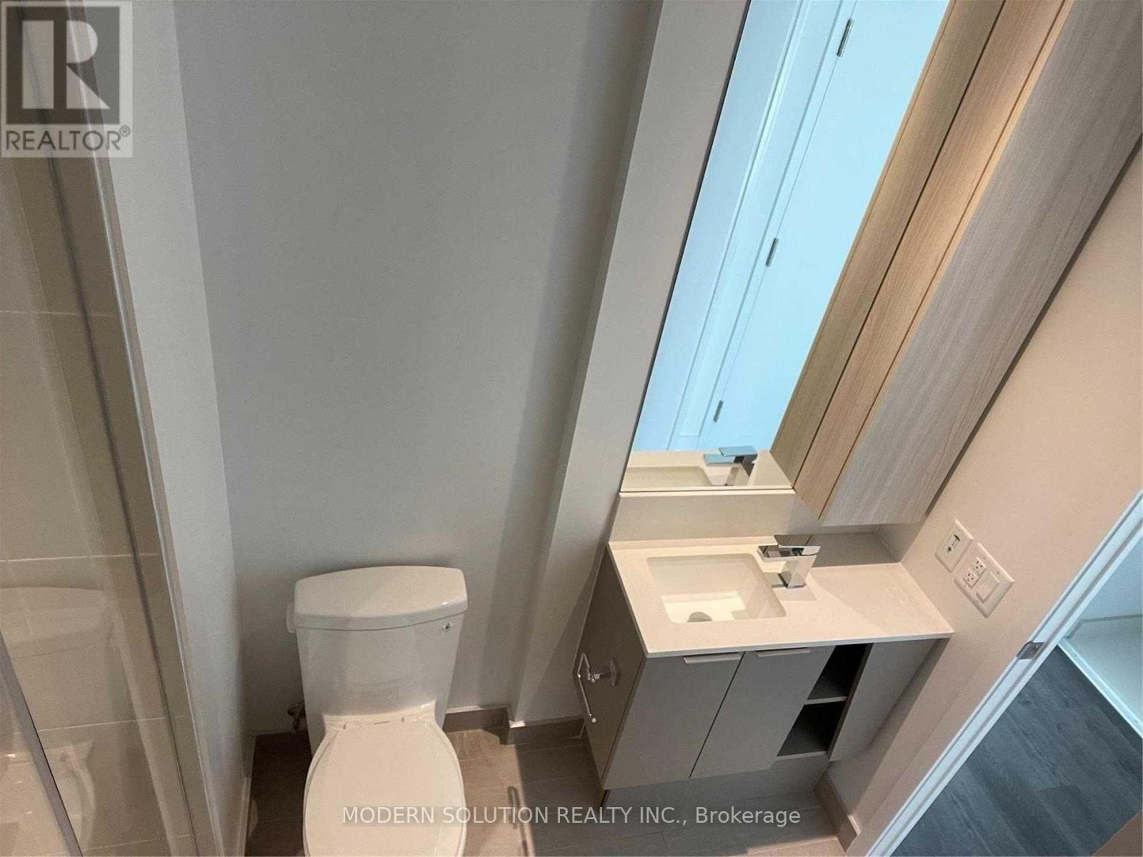 2709 - 3900 Confederation Parkway, Mississauga, Ontario  L5B 0M3 - Photo 16 - W12146940
