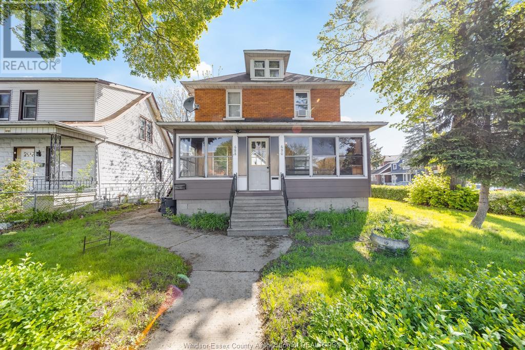 688-690 PARENT AVE., Windsor, Ontario