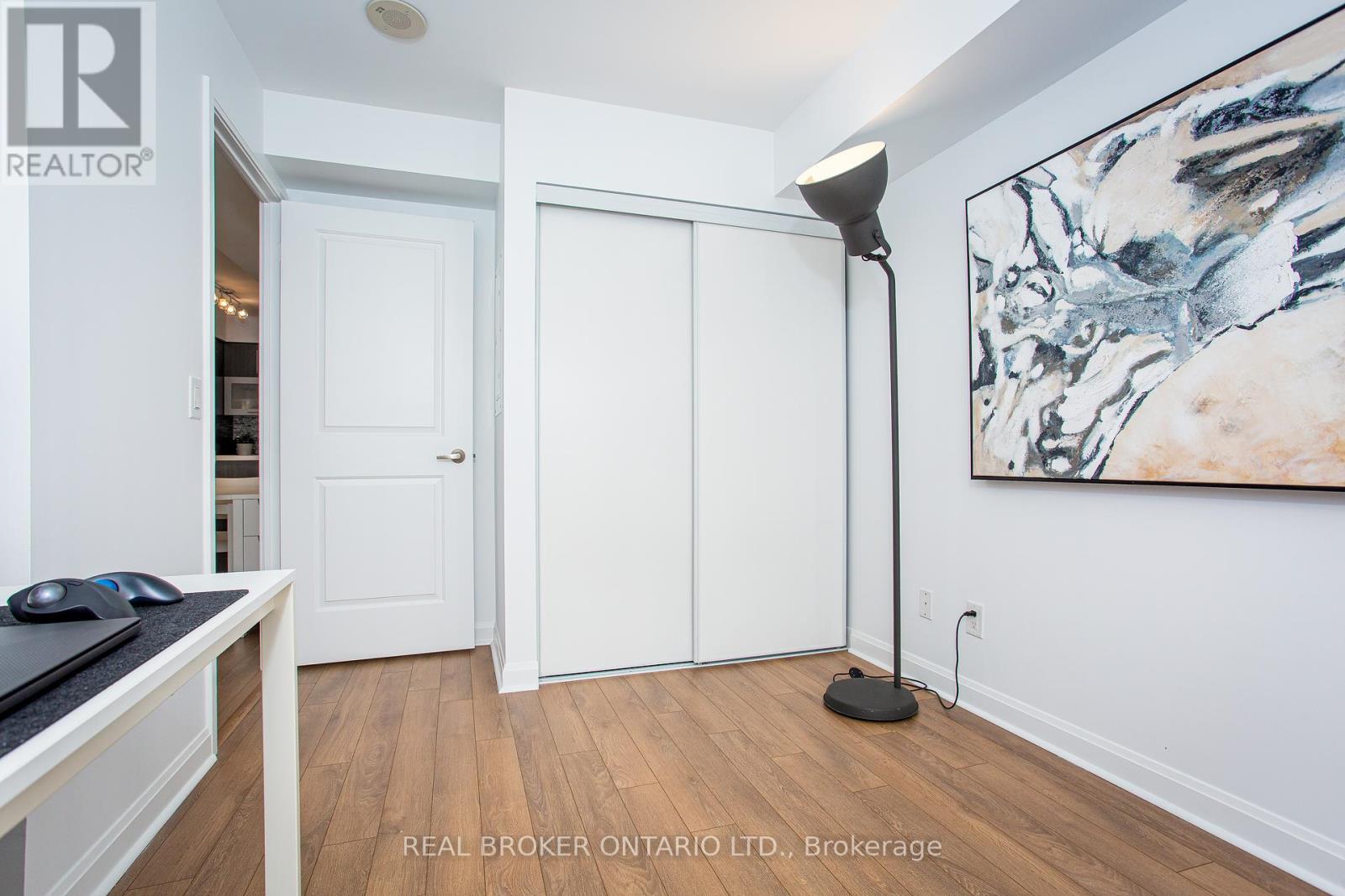 1603 - 1 Michael Power Place, Toronto, Ontario  M9A 0A1 - Photo 10 - W12146960