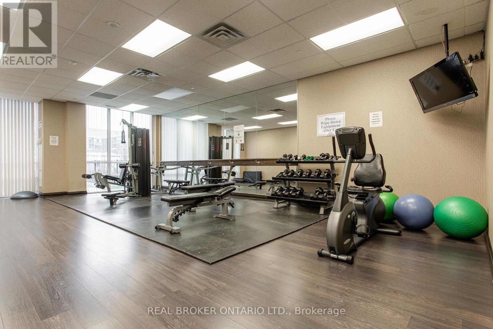 1603 - 1 Michael Power Place, Toronto, Ontario  M9A 0A1 - Photo 19 - W12146960