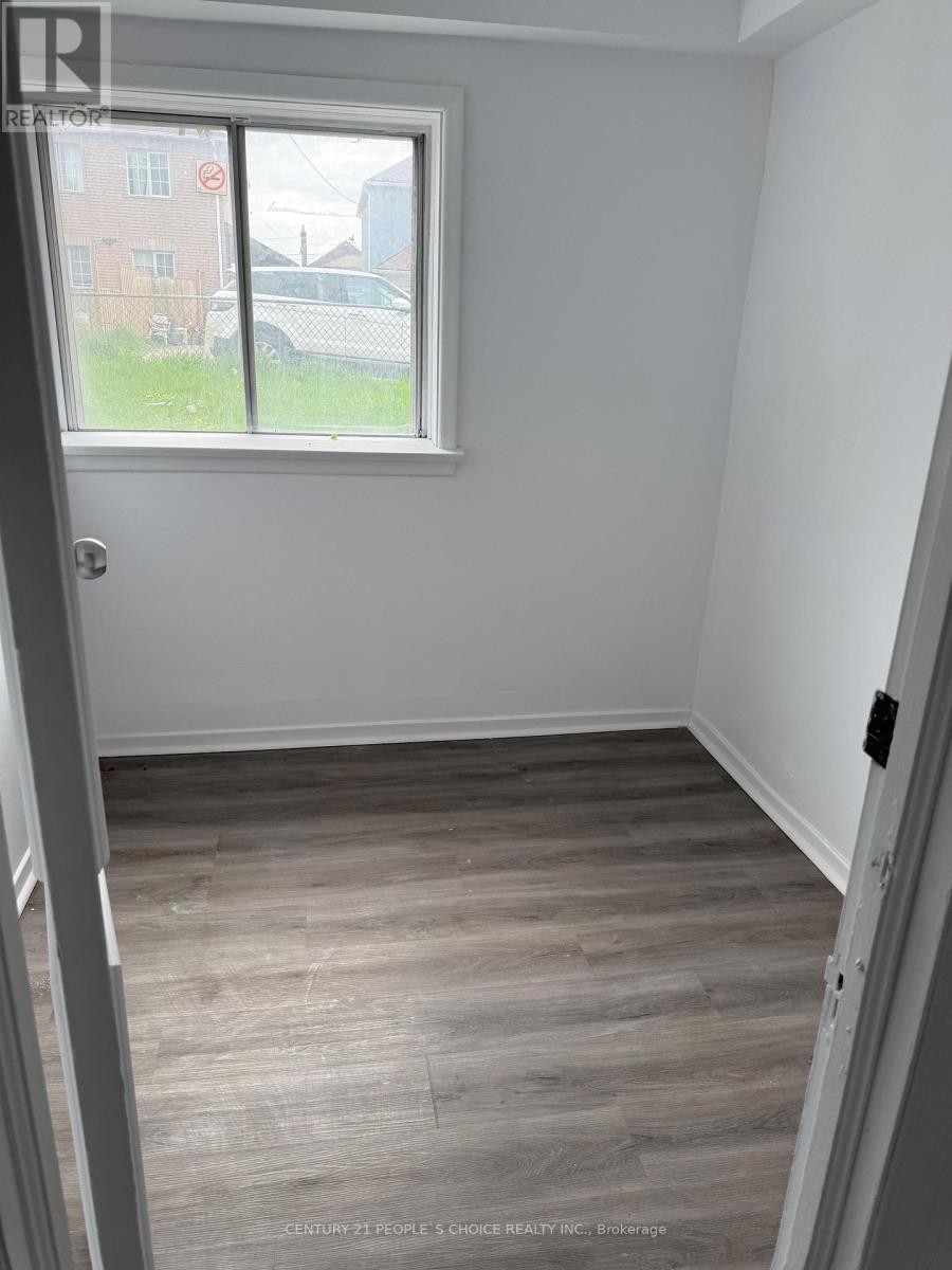 1 Lacey Avenue, Toronto, Ontario  M6M 3L6 - Photo 24 - W12146992