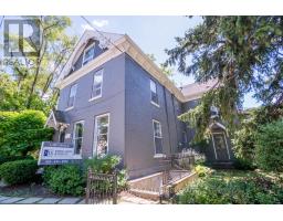164 TRAFALGAR ROAD, Oakville, Ontario