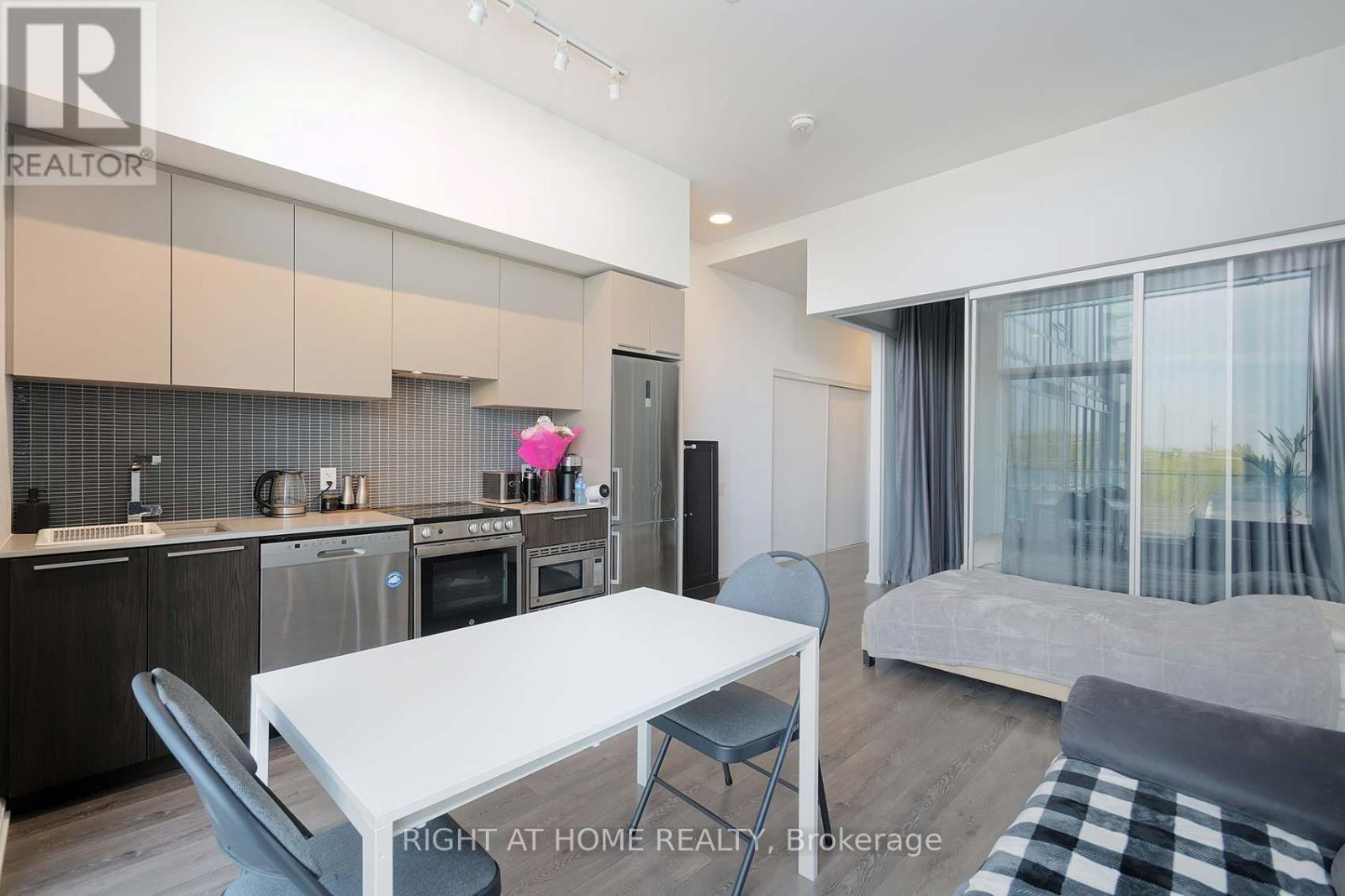 523 - 4208 Dundas Street W, Toronto (Edenbridge-Humber Valley), Ontario  M8X 0B1 - Photo 18 - W12147029