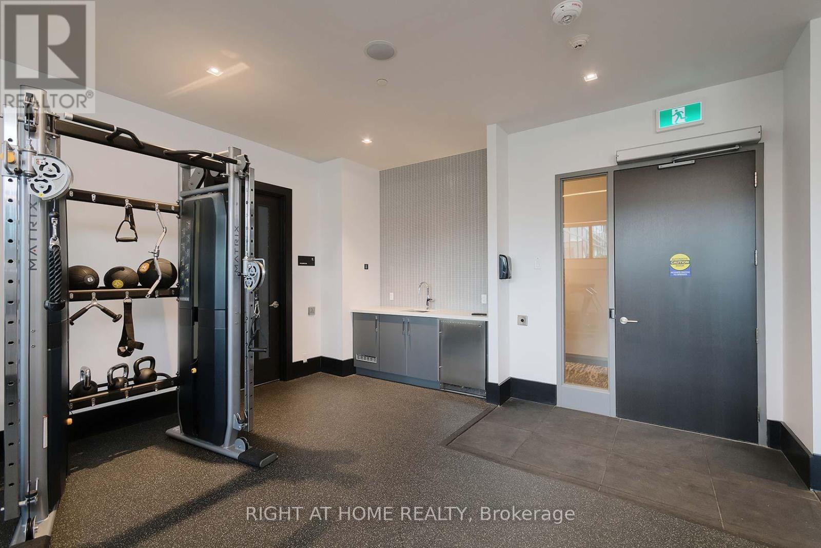 523 - 4208 Dundas Street W, Toronto (Edenbridge-Humber Valley), Ontario  M8X 0B1 - Photo 28 - W12147029