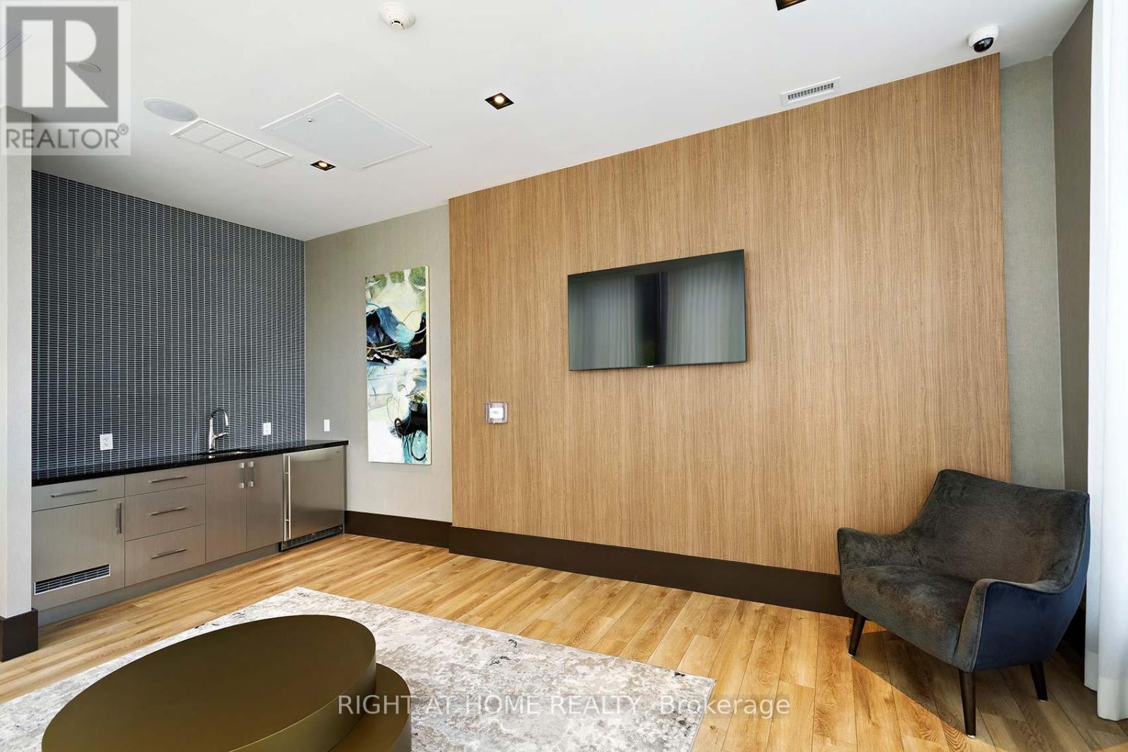 523 - 4208 Dundas Street W, Toronto (Edenbridge-Humber Valley), Ontario  M8X 0B1 - Photo 29 - W12147029
