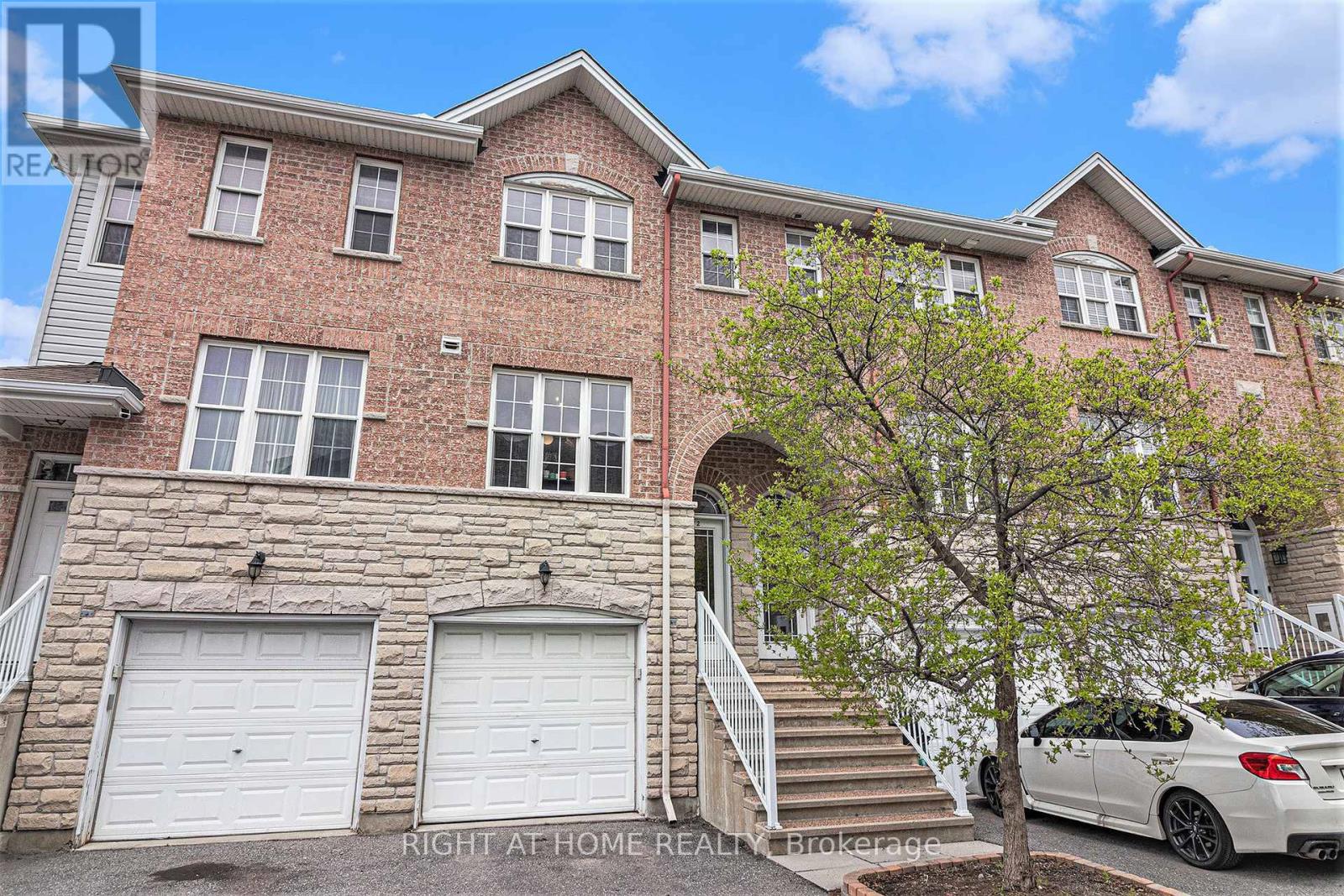 Property at 72 JENSCOTT PRIVATE image 1