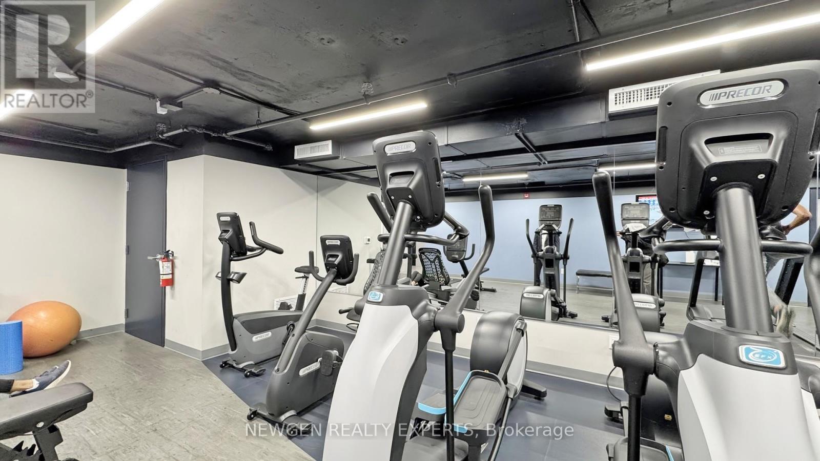 2406 - 735 Don Mills Road, Toronto (Flemingdon Park), Ontario  M3C 1T1 - Photo 27 - C12147067