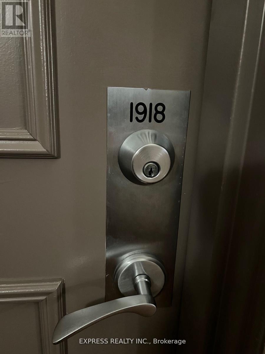 1918 - 8 Hillcrest Avenue, Toronto, Ontario  M2N 6Y6 - Photo 8 - C12147131