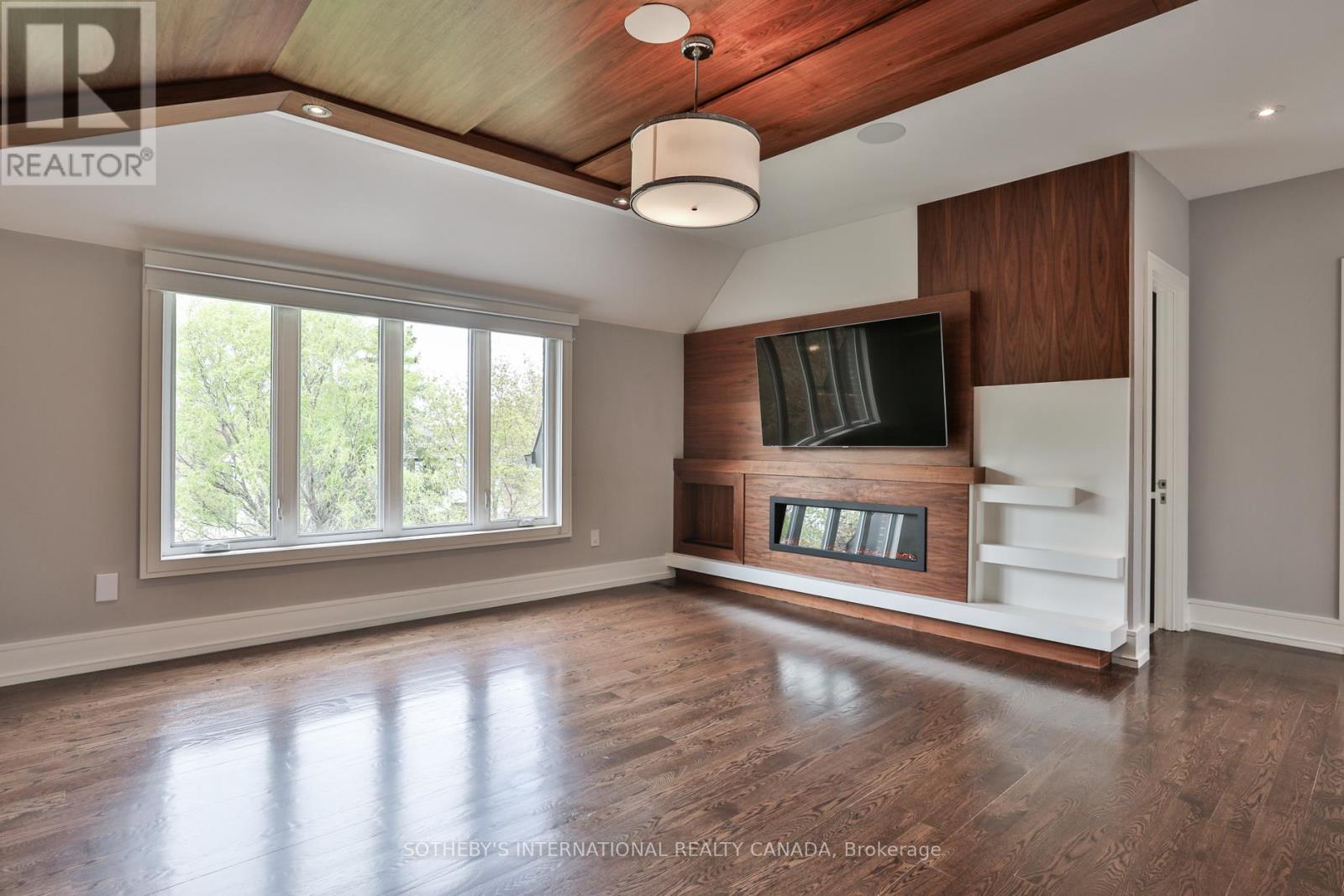 128 Park Home Avenue, Toronto, Ontario  M2N 1W8 - Photo 33 - C12147134