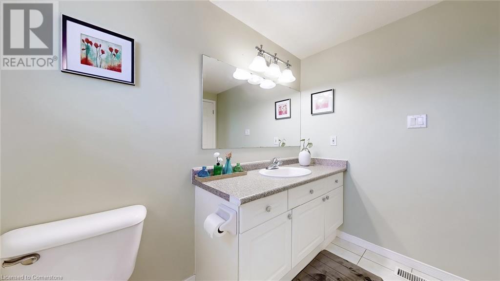 84 Hawkins Drive, Cambridge, Ontario  N1T 2A3 - Photo 33 - 40728272