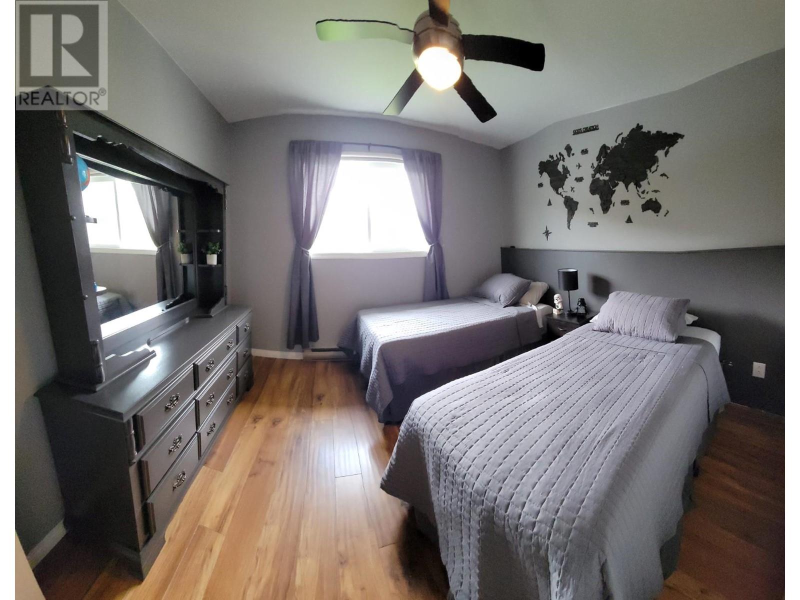 508 7th Avenue, Castlegar, BC V1N1R4