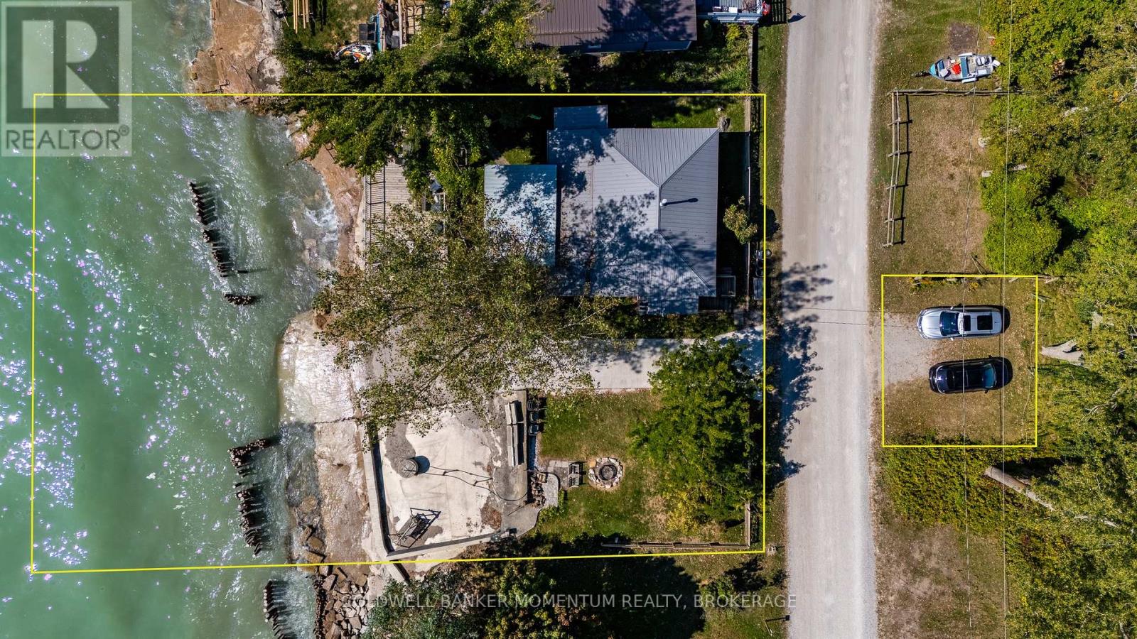 Property at 205 HASTINGS DRIVE image 4