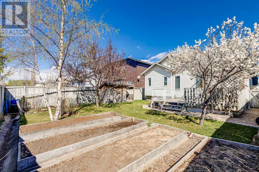 109 Stonegate Place Nw, Airdrie, Alberta  T4B 2P3 - Photo 32 - A2220686