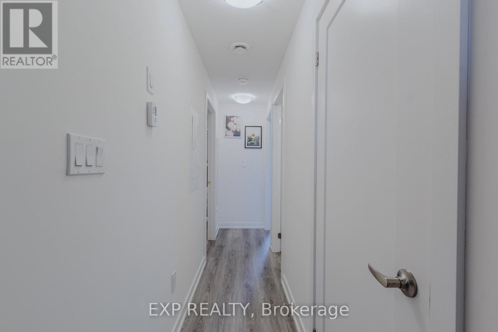 20 Palace Street N, Kitchener, Ontario  N2E 0J3 - Photo 4 - X12146956