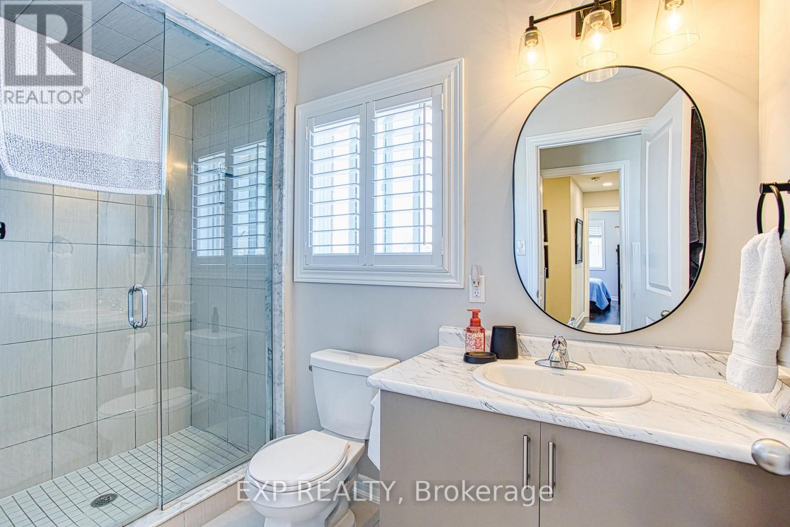 42 Pinot Crescent, Hamilton, Ontario  L8E 0J8 - Photo 22 - X12146982