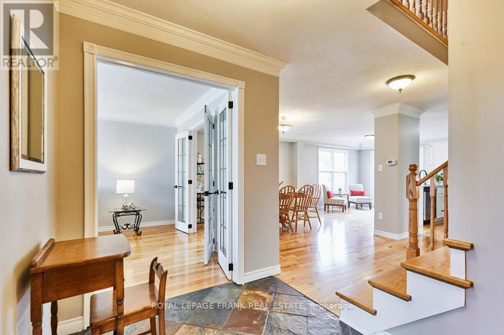 Property at 27 POPLAR PARK CRESCENT N image 2