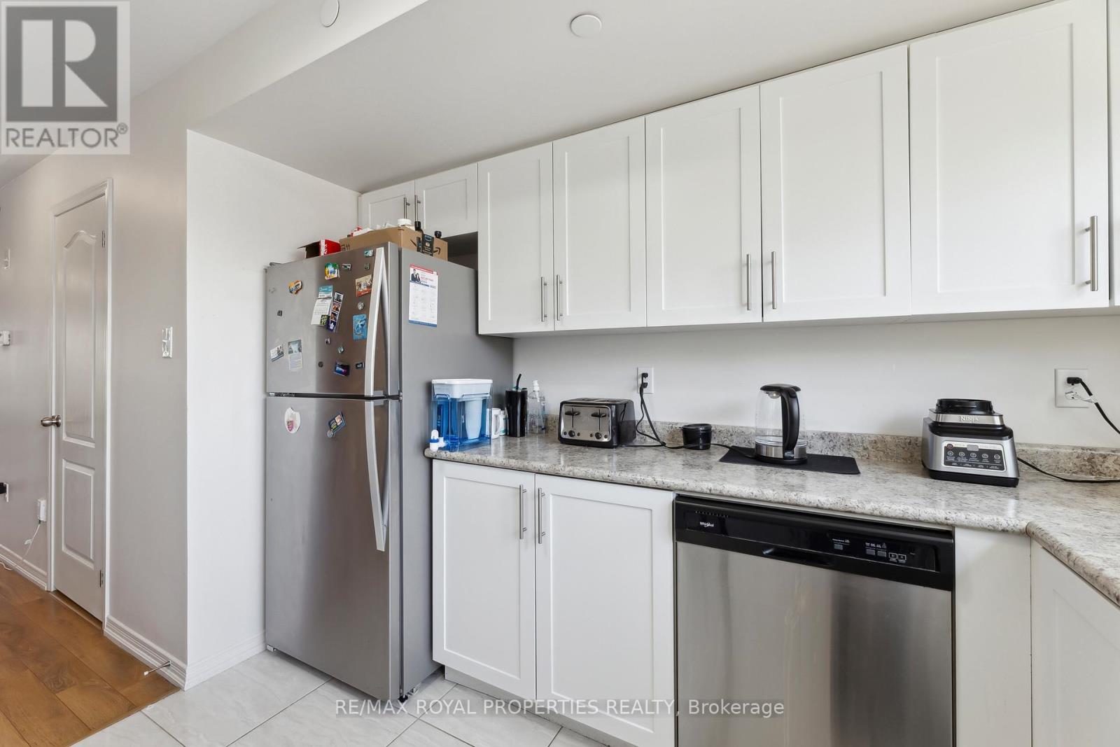 25 Christabelle Path, Oshawa, Ontario  L1L 0L1 - Photo 14 - E12147195