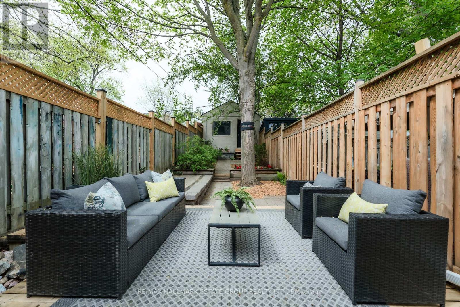 44 Burgess Avenue, Toronto (East End-Danforth), Ontario  M4E 1W7 - Photo 33 - E12147204
