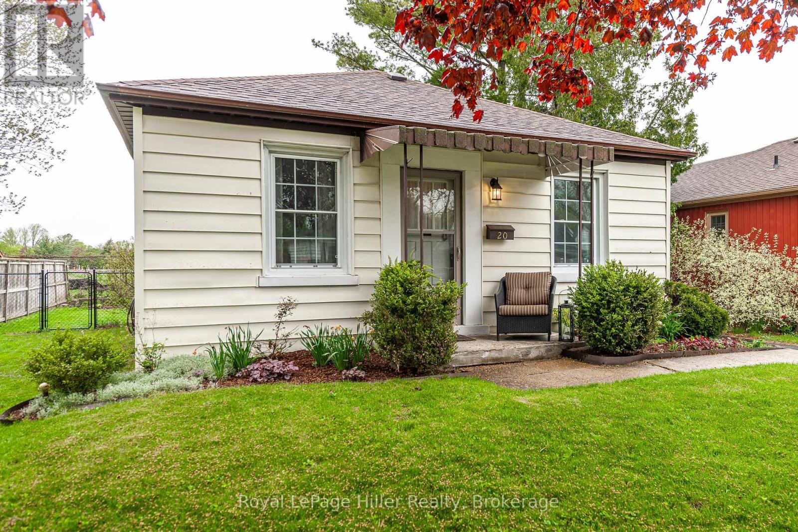20 Coriano Street, Stratford, Ontario  N5A 6C3 - Photo 3 - X12147319