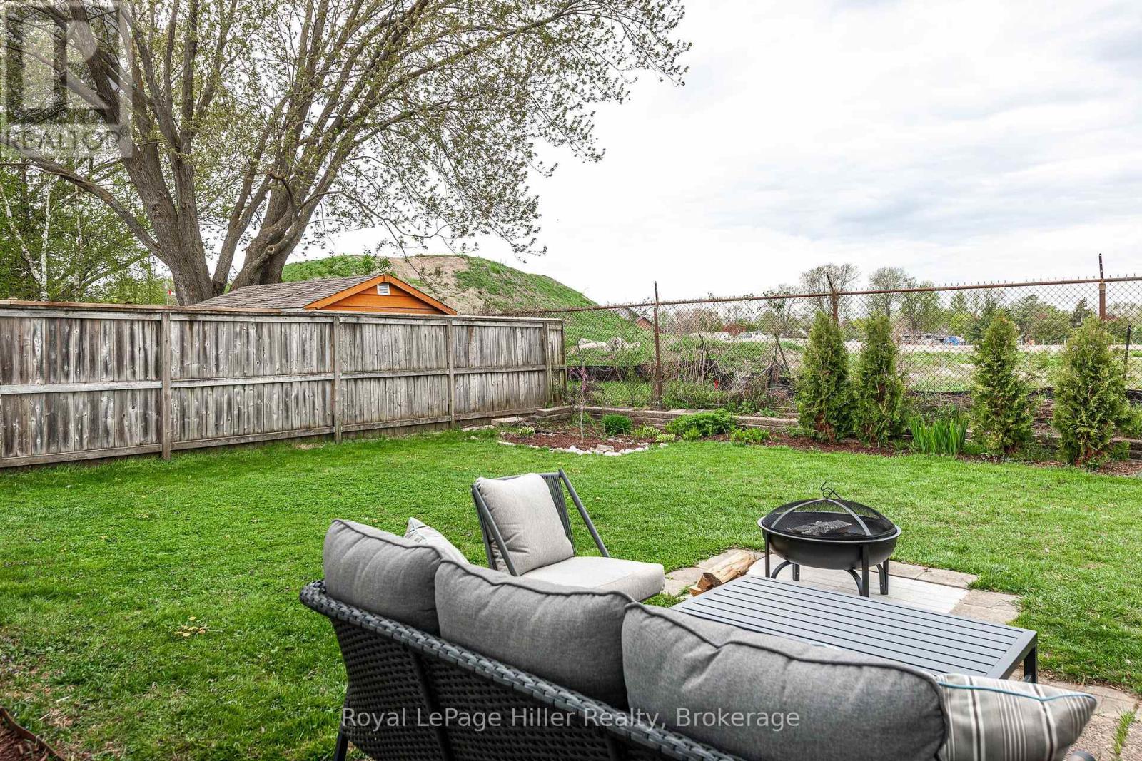 20 Coriano Street, Stratford, Ontario  N5A 6C3 - Photo 39 - X12147319
