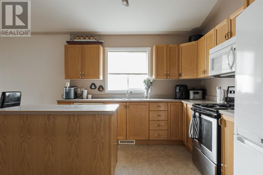 Property at 180 Webb Drive image 3