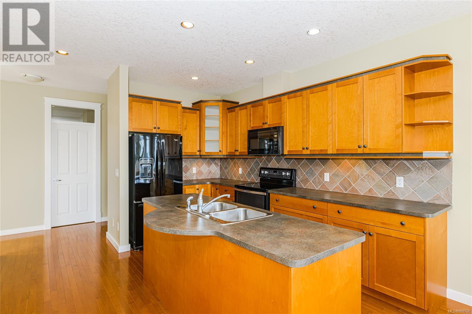 Property at 10103 Orca View image 4