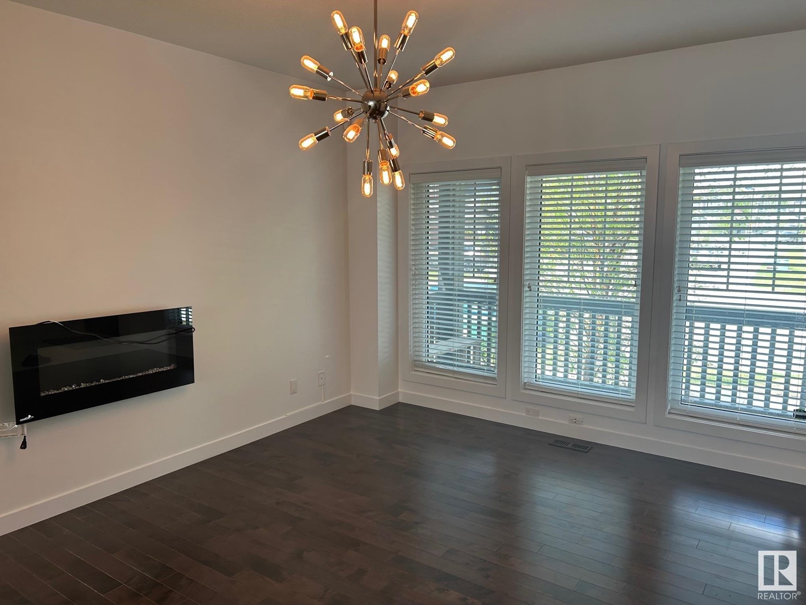 526 Orchards Bv Sw, Edmonton, Alberta  T6X 2B7 - Photo 3 - E4436296