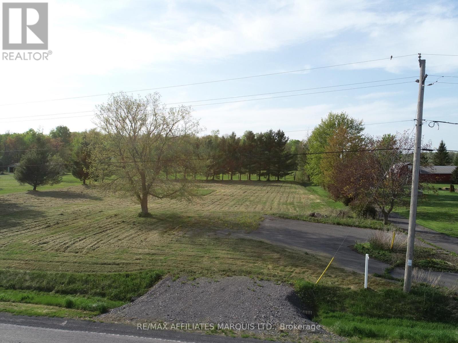 17175 And 17181 Mcneil Road, North Stormont, Ontario  K0C 1T0 - Photo 2 - X12147286