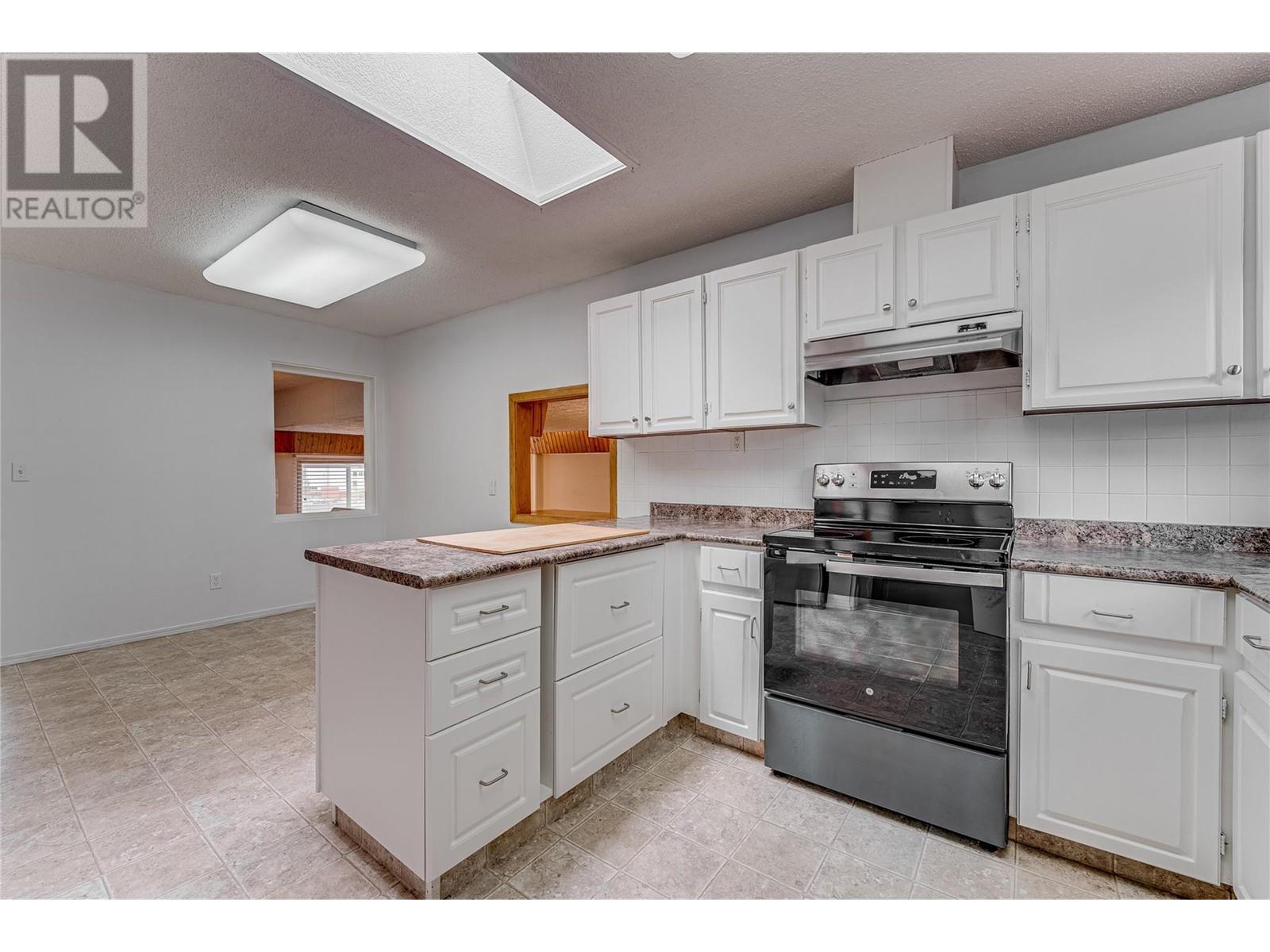 2304 18 Street, Vernon, British Columbia  V1T 3Z8 - Photo 22 - 10347391