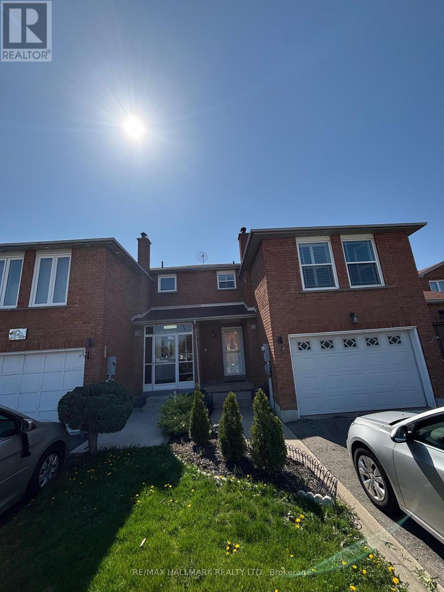 4 CUTTERS CRESCENT, Brampton, Ontario