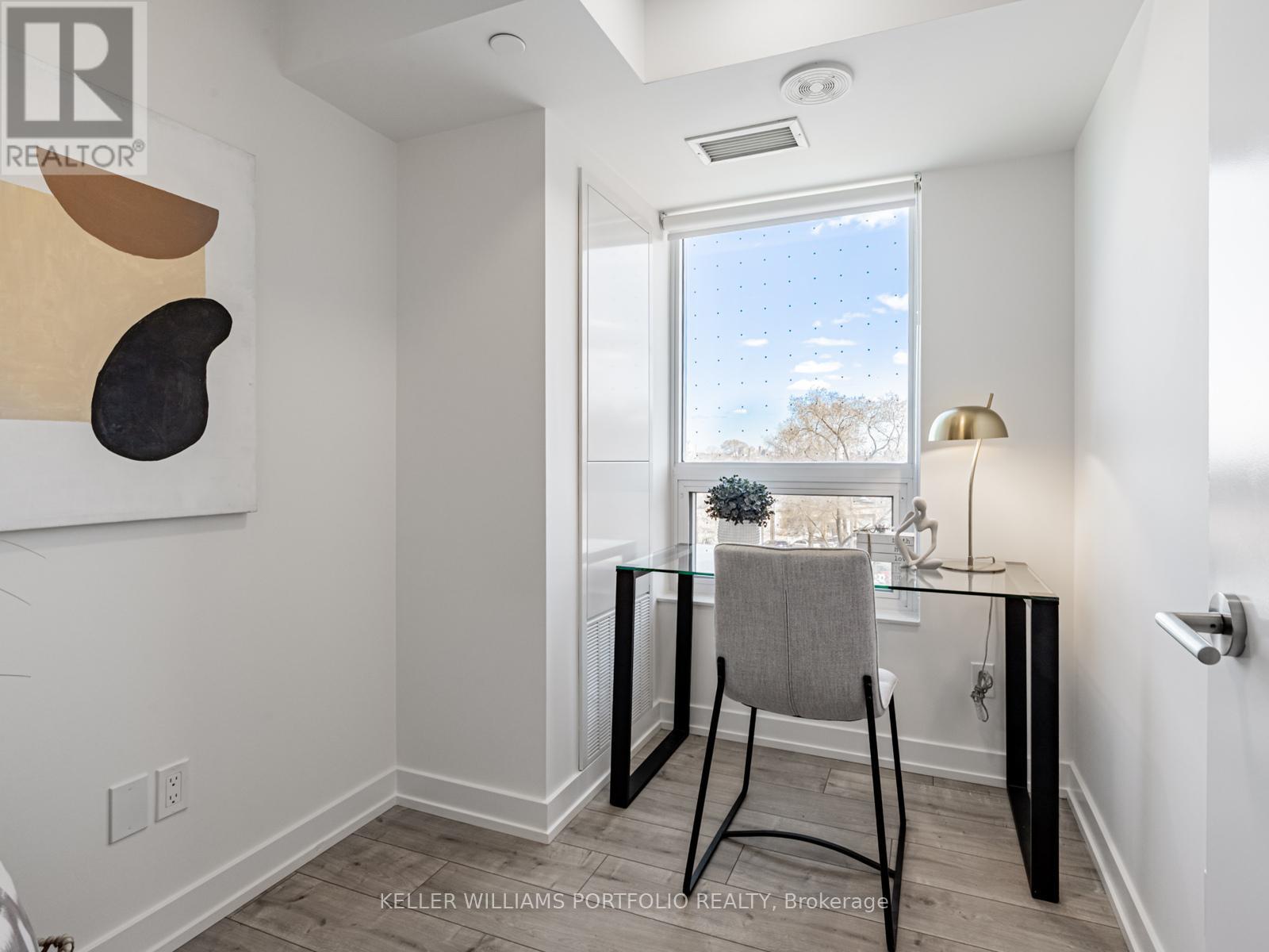 407 - 10 Wilby Crescent, Toronto, Ontario  M9N 0B6 - Photo 19 - W12147068