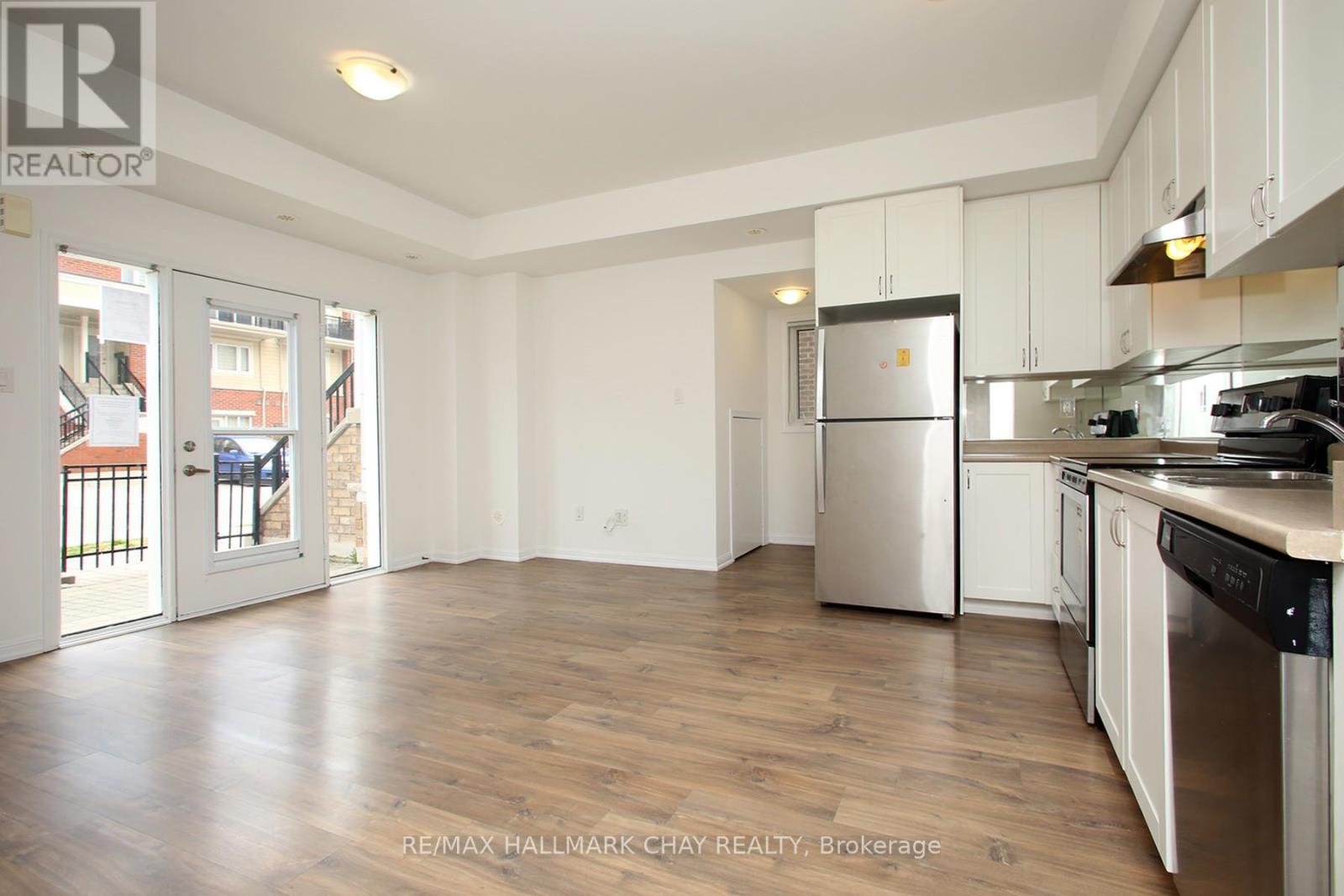 252 - 250 Sunny Meadow Boulevard, Brampton, Ontario  L7R 3Y6 - Photo 9 - W12147109