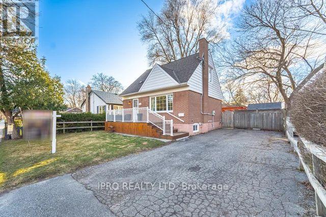 Property at 62 MCCAUL STREET image 2