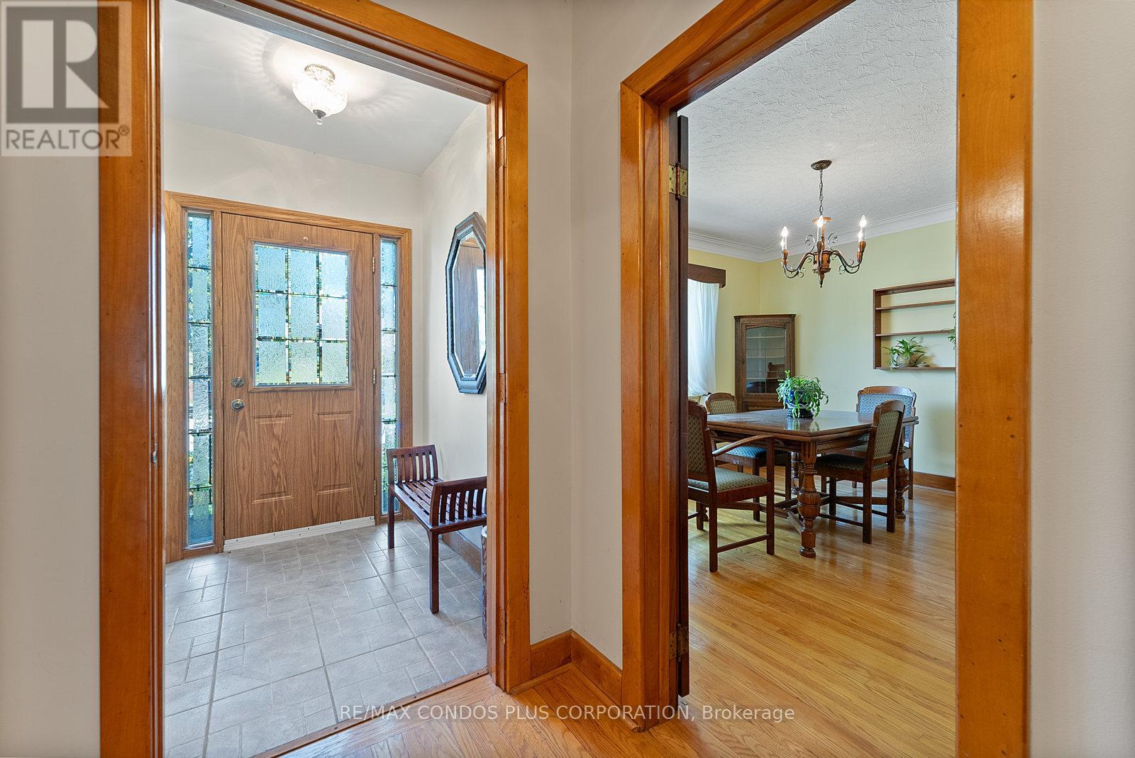Property at 219 KING STREET image 5