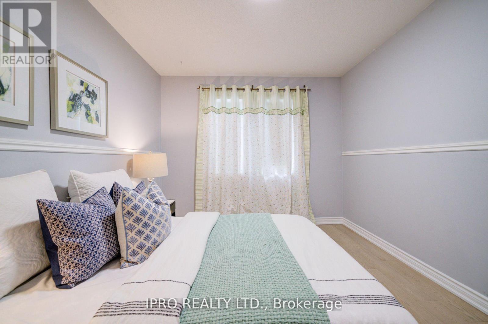 5735 Keldrew Avenue, Mississauga, Ontario  L5M 7B9 - Photo 26 - W12147174
