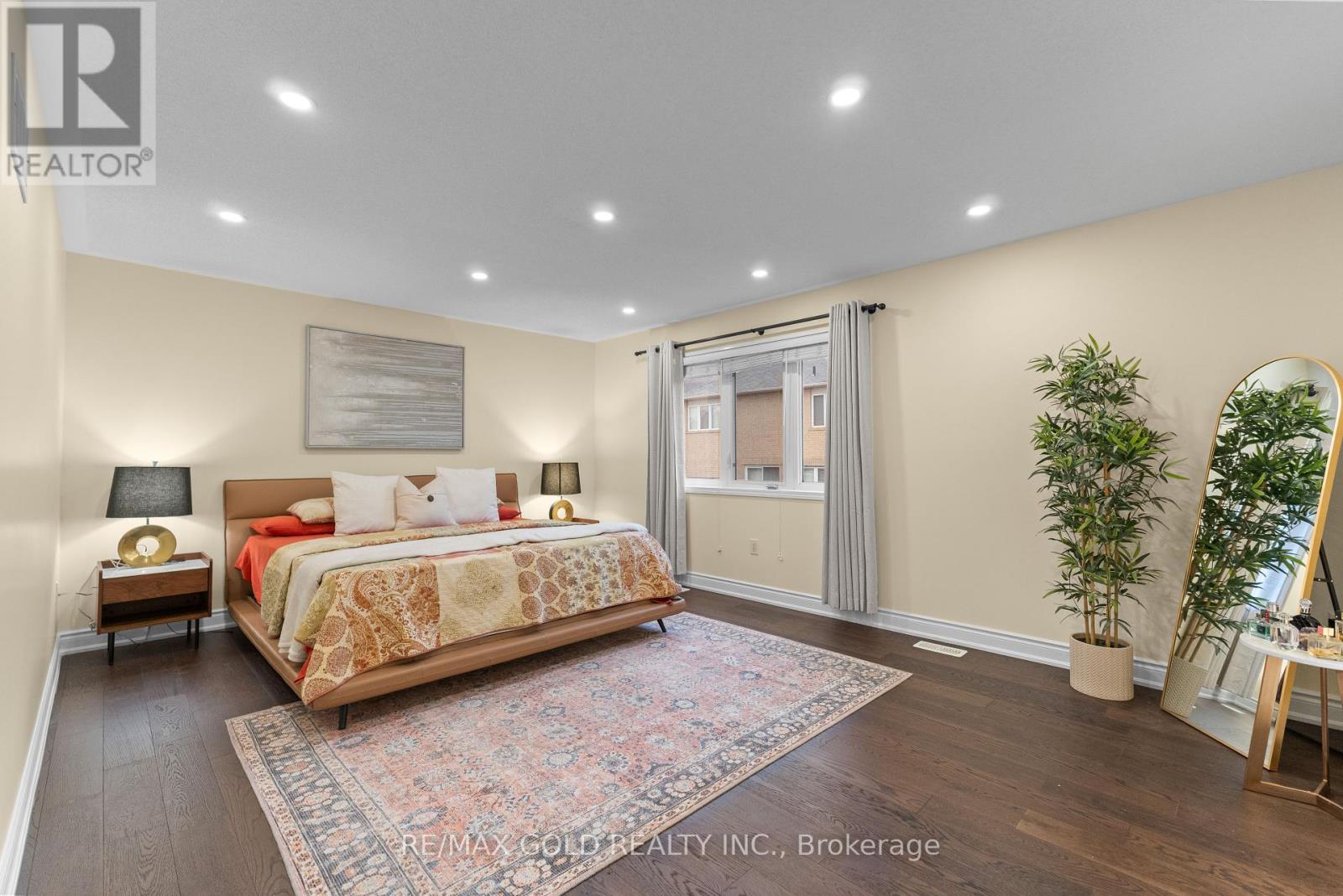 82 Seascape Crescent, Brampton, Ontario  L6P 3C6 - Photo 19 - W12147194