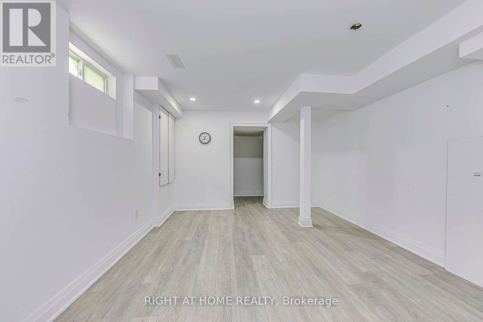 3265 Bruzan Crescent, Mississauga, Ontario  L5N 8E7 - Photo 37 - W12147243