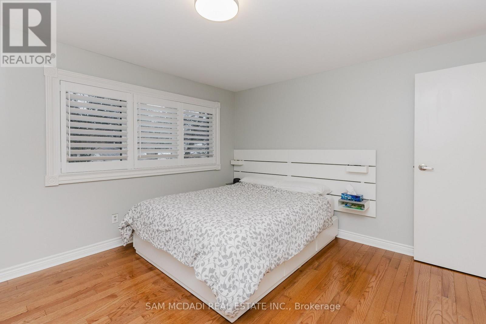 2344 Devon Road, Oakville, Ontario  L6J 5R5 - Photo 27 - W12147254