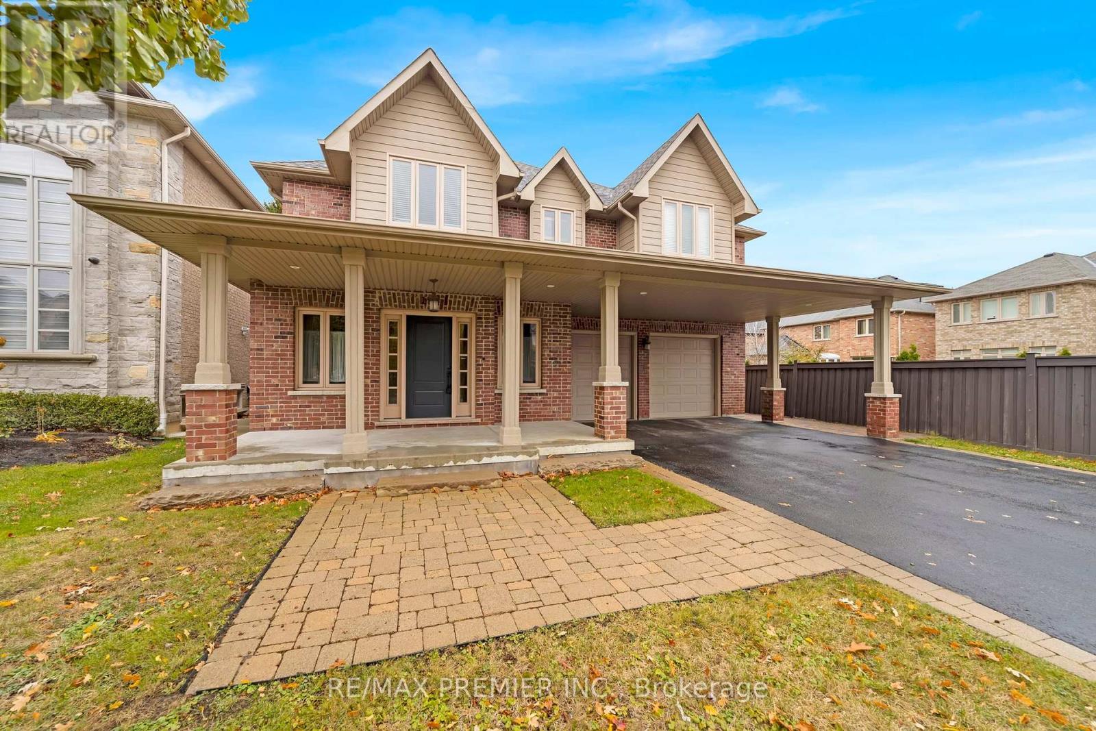 141 Regatta Avenue, Richmond Hill, Ontario  L4E 4R2 - Photo 2 - N12145941