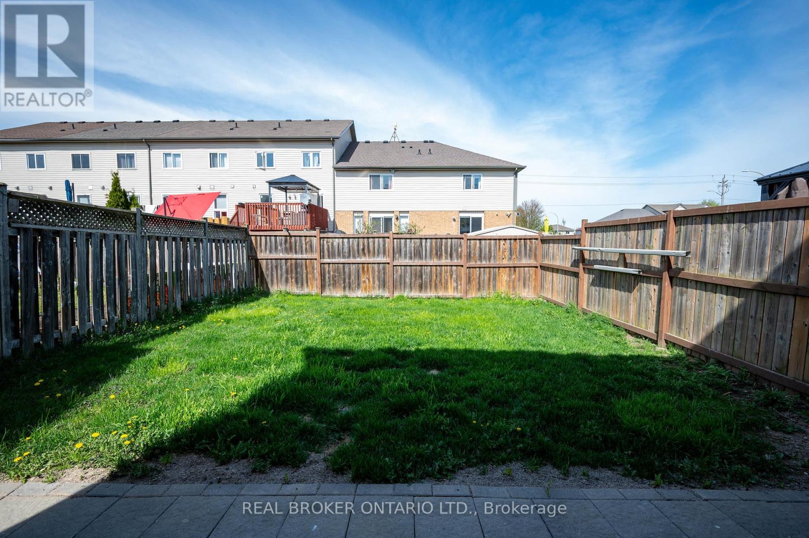 4 Mountain Laurel Crescent, Kitchener, Ontario  N2E 3X2 - Photo 27 - X12147078