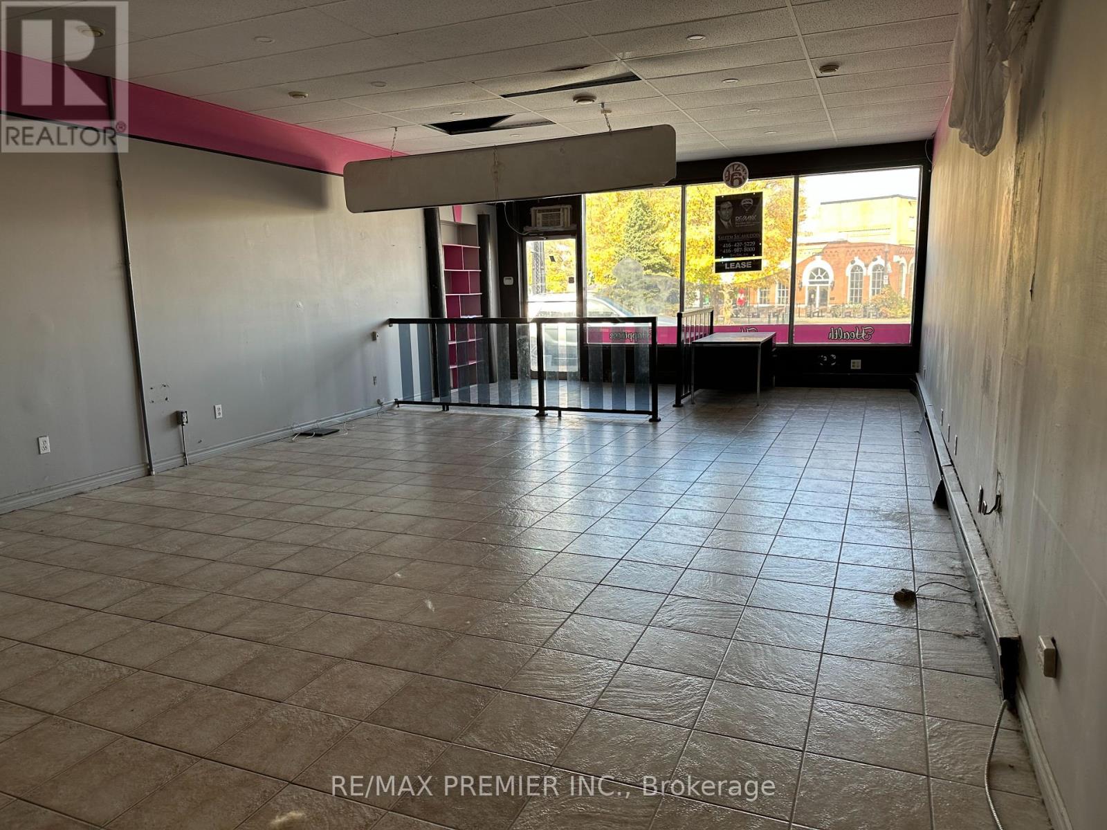 M02-A - 70 King Street E, Hamilton (Stoney Creek), Ontario  L8G 1K2 - Photo 12 - X12147120