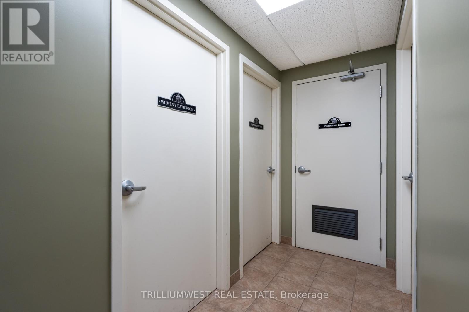 201 - 43 Goodwin Drive, Guelph, Ontario  N1L 0E8 - Photo 34 - X12147196