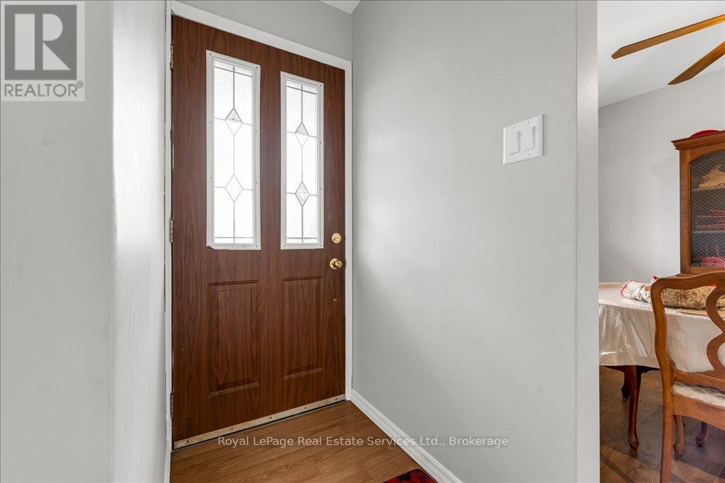 51 Athens Street, Hamilton, Ontario  L9C 3K8 - Photo 4 - X12125195