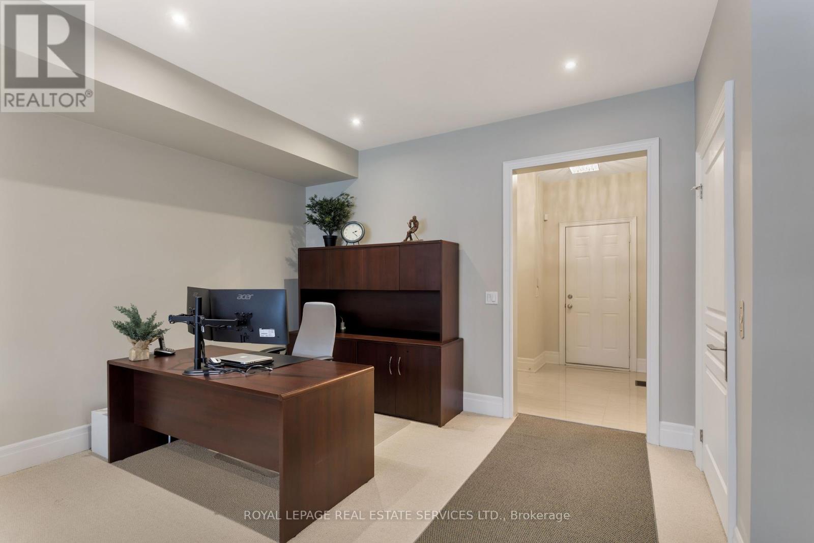251 Hanover Street, Oakville, Ontario  L6K 0H3 - Photo 39 - W12004704