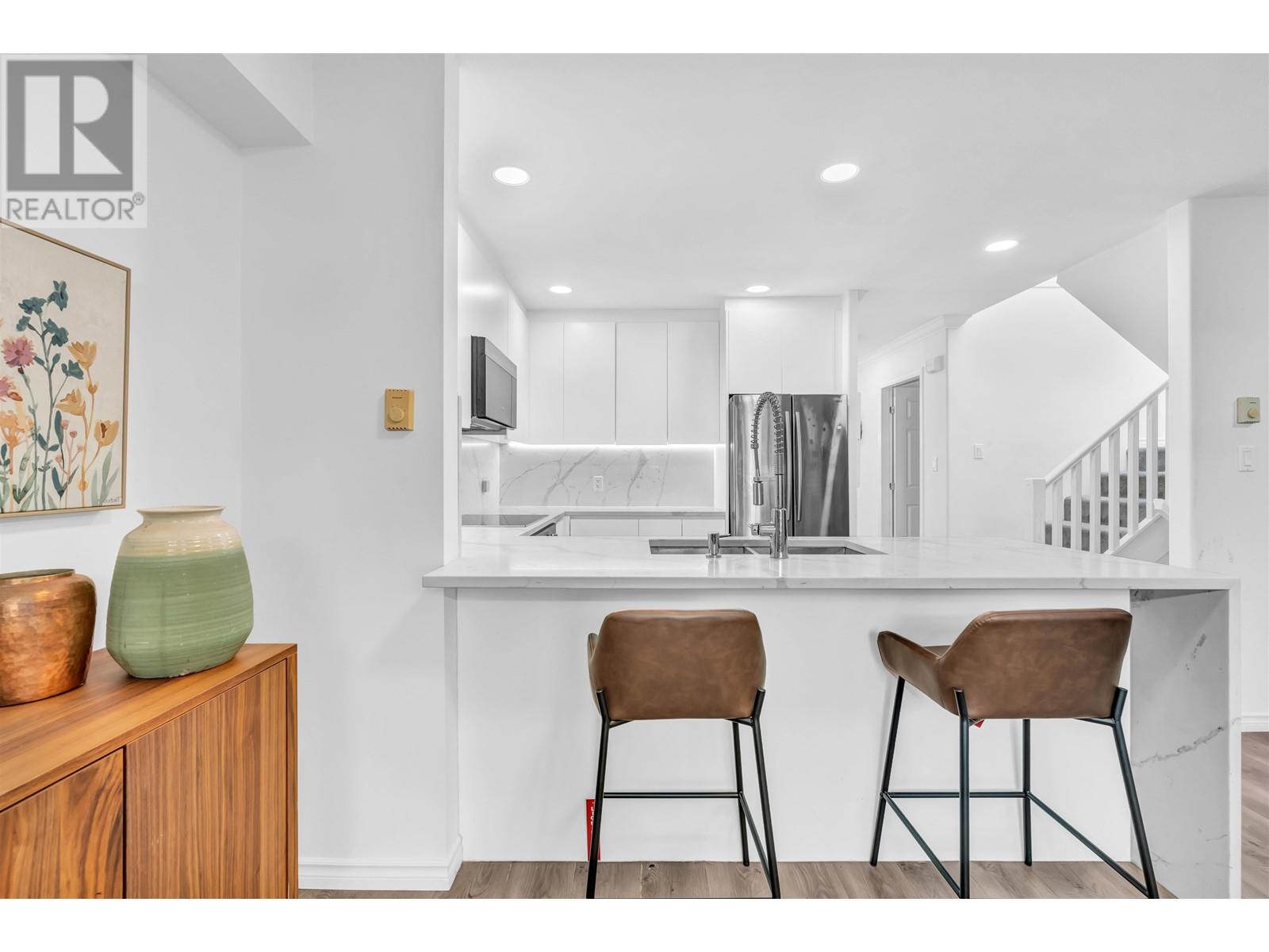 2 250 E Keith Road, North Vancouver, British Columbia  V7L 1V5 - Photo 13 - R3002316
