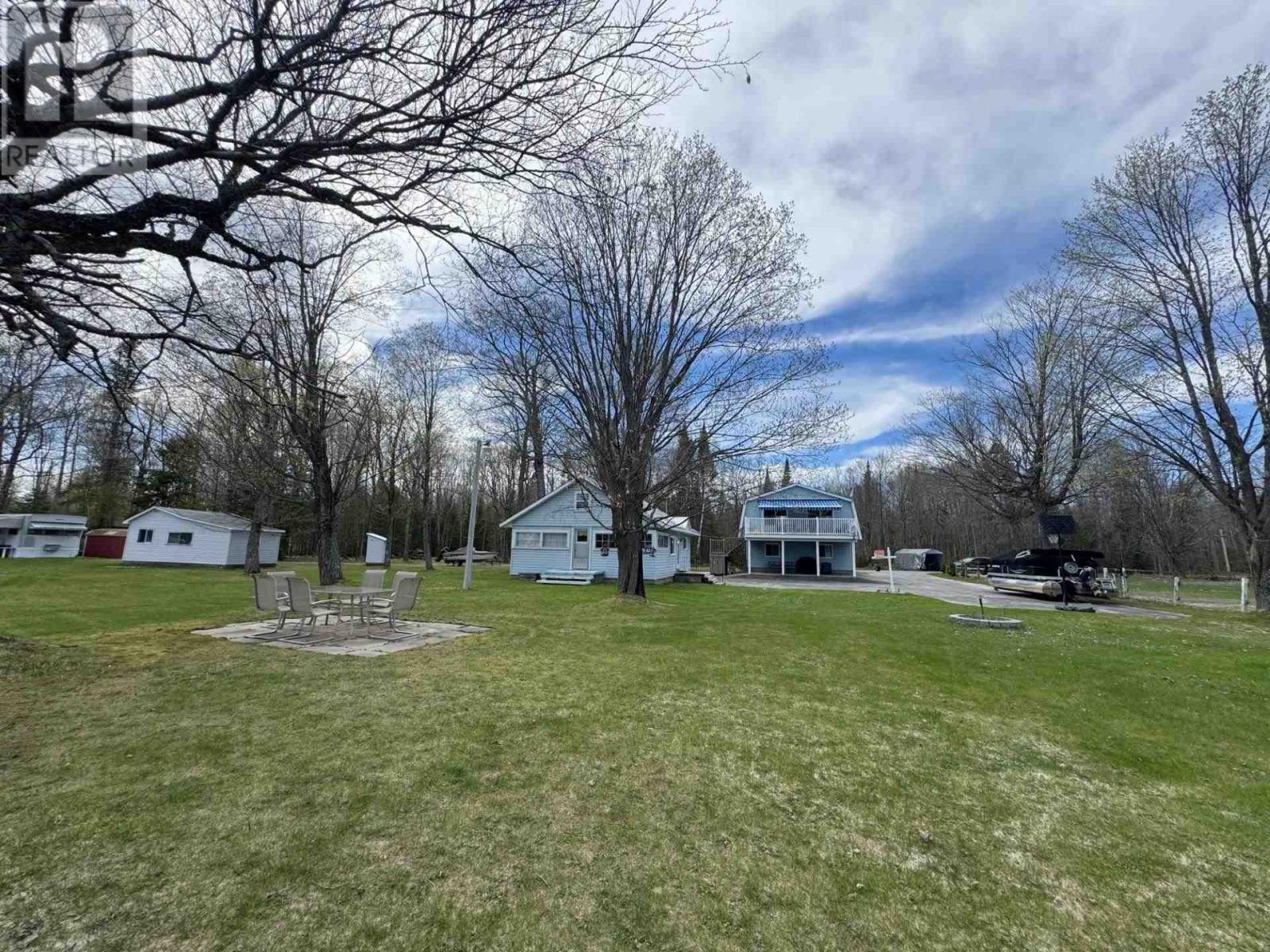 187b Grant Rd, Goulais River, Ontario  P0S 1E0 - Photo 3 - SM251113