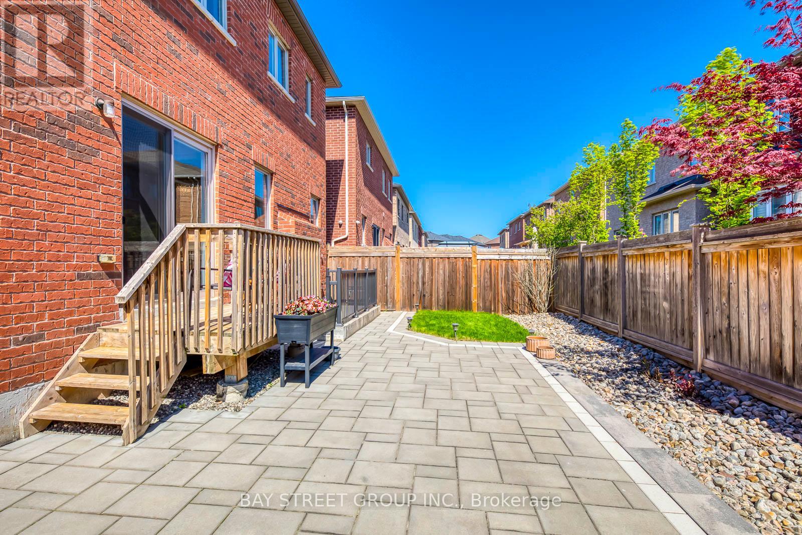 3091 Streamwood Pass, Oakville, Ontario  L6H 0S8 - Photo 45 - W12143839
